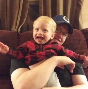 Meet your Posher, Troy